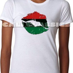 Cali Classics Female Red Black and Green Lips